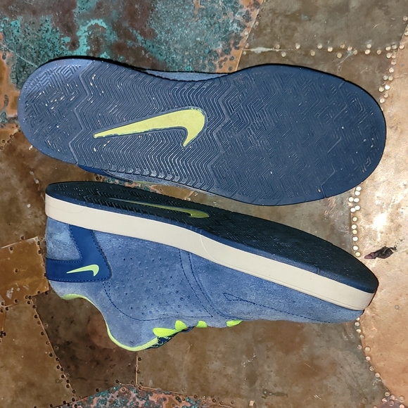 2012. Nike Skateboard. Paul Rodriguez.  Size 5 YOUTH. - Picture 5 of 10